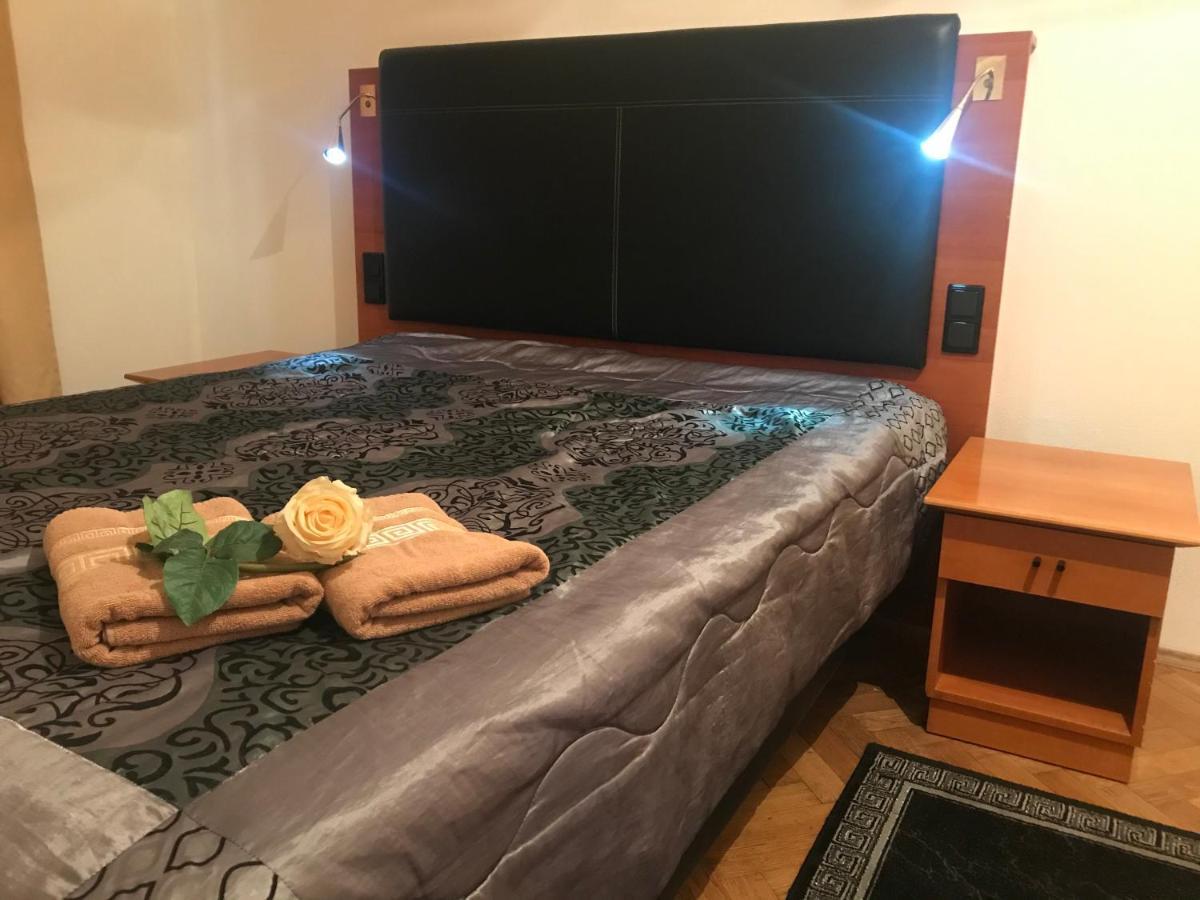 All Seasons Hostel Praga Zewnętrze zdjęcie