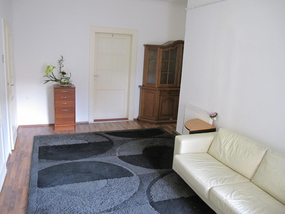 All Seasons Hostel Praga Zewnętrze zdjęcie