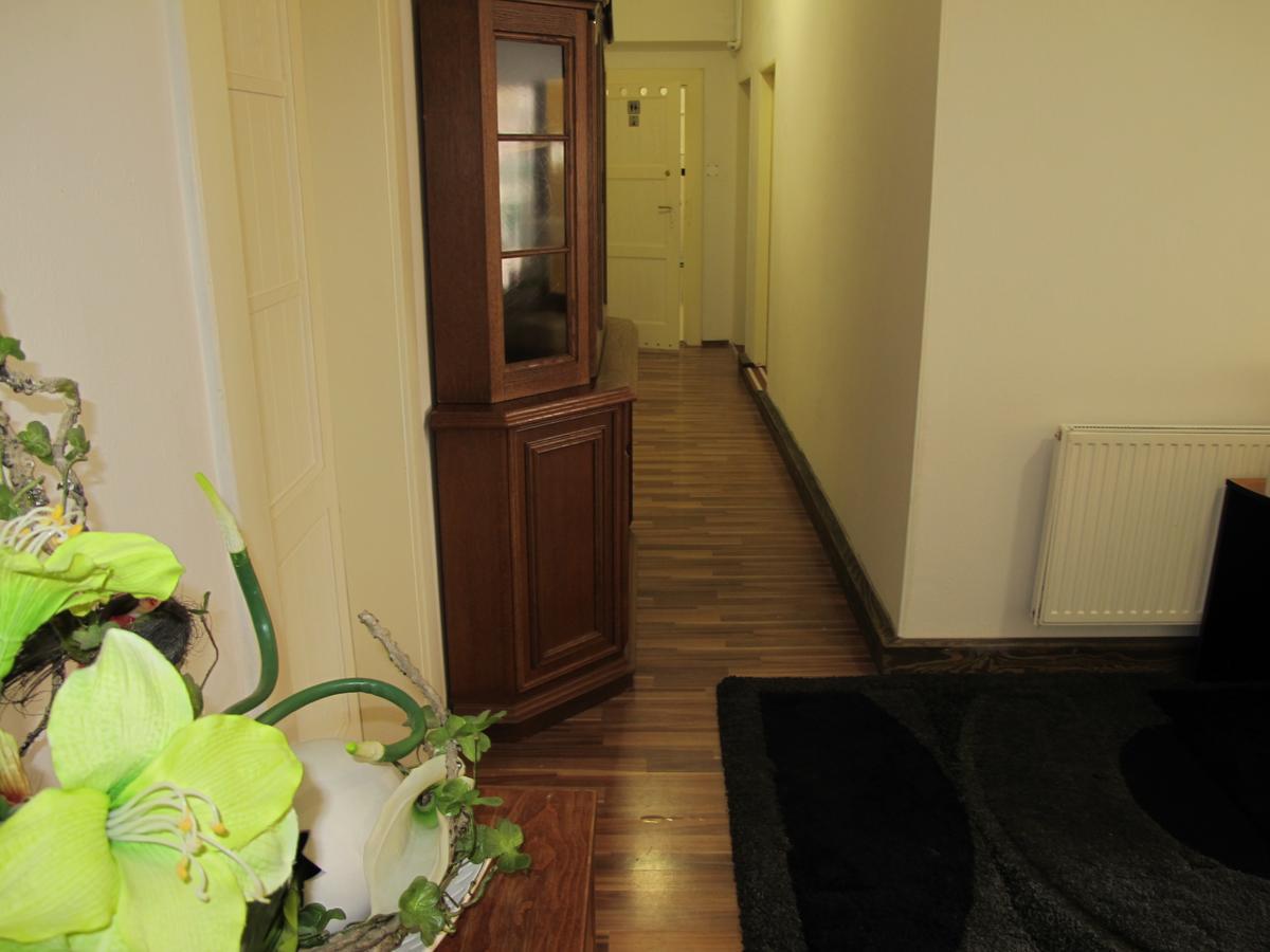 All Seasons Hostel Praga Zewnętrze zdjęcie