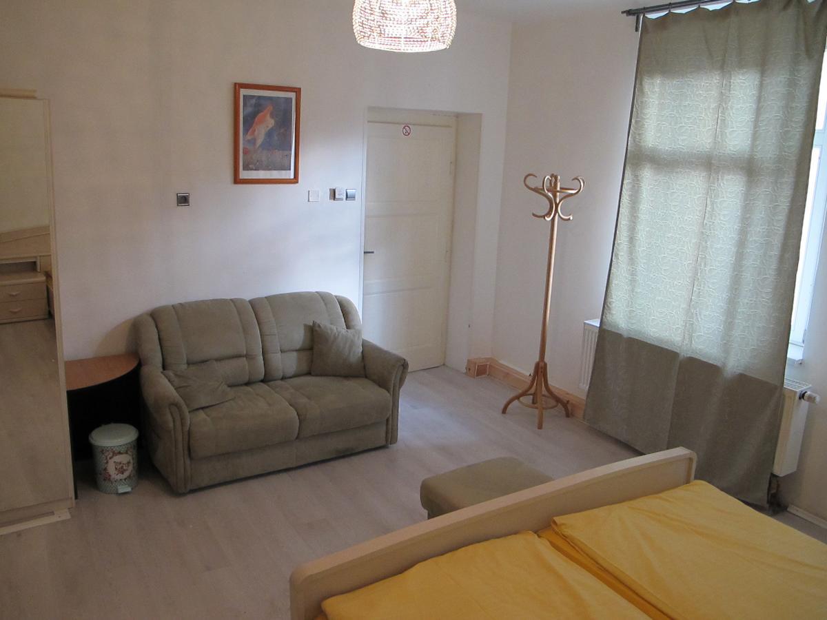 All Seasons Hostel Praga Zewnętrze zdjęcie