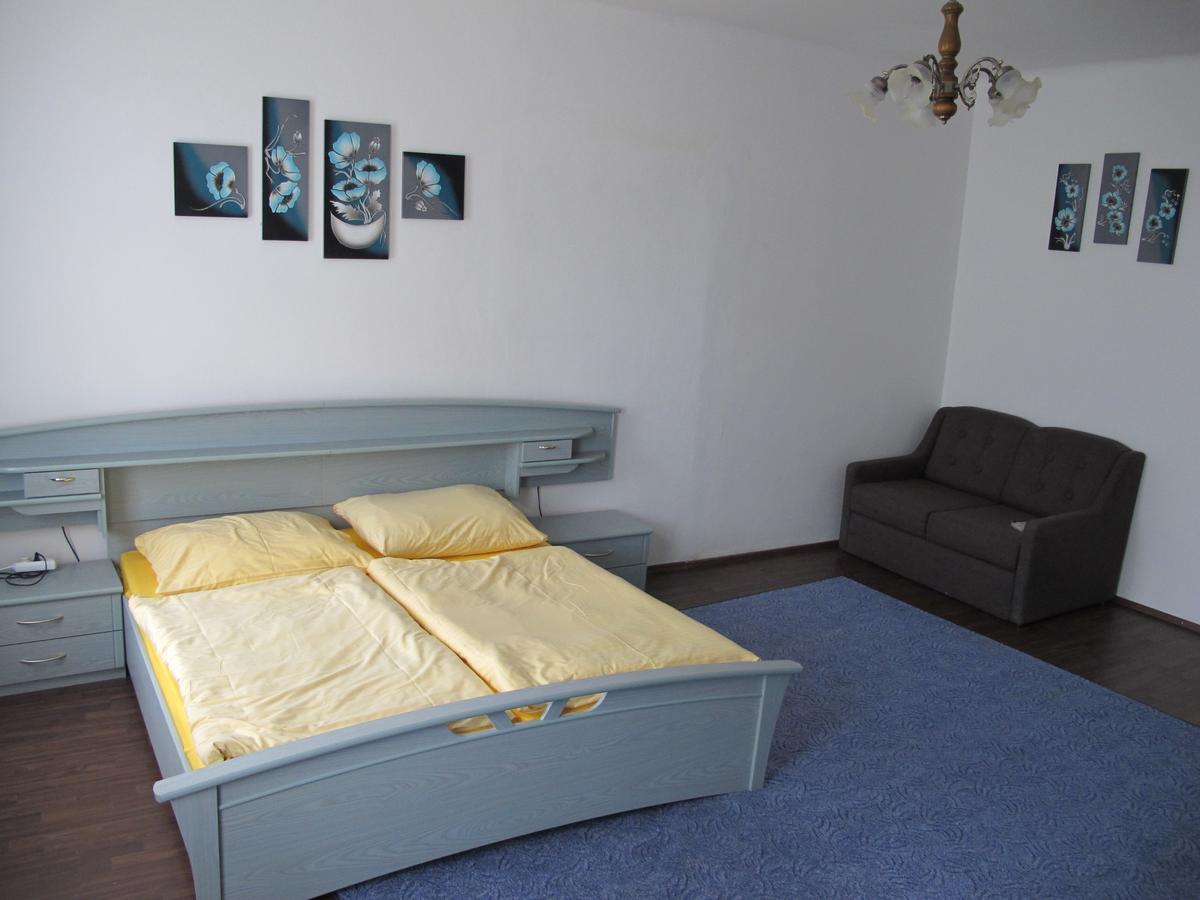 All Seasons Hostel Praga Zewnętrze zdjęcie